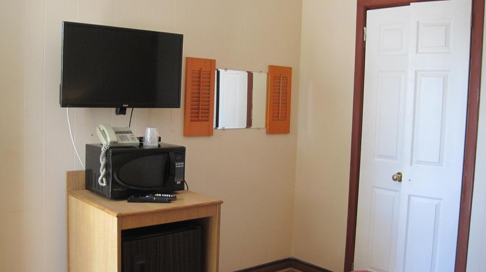 Rosecourt Motel Στράτφορντ Εξωτερικό φωτογραφία